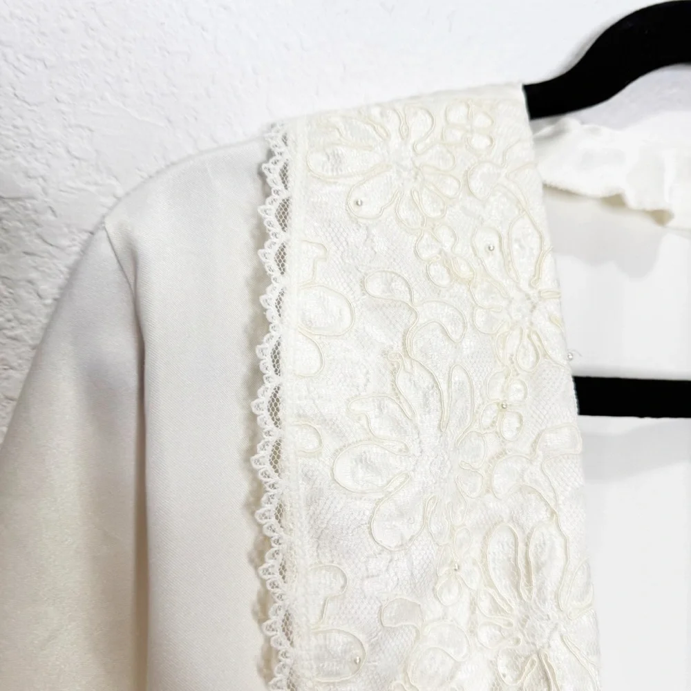Delicates Cream Chemise and Robe Set - Picture 11 of 16